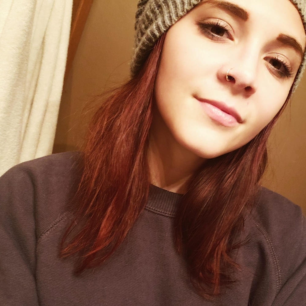 Meet your Posher, Alia